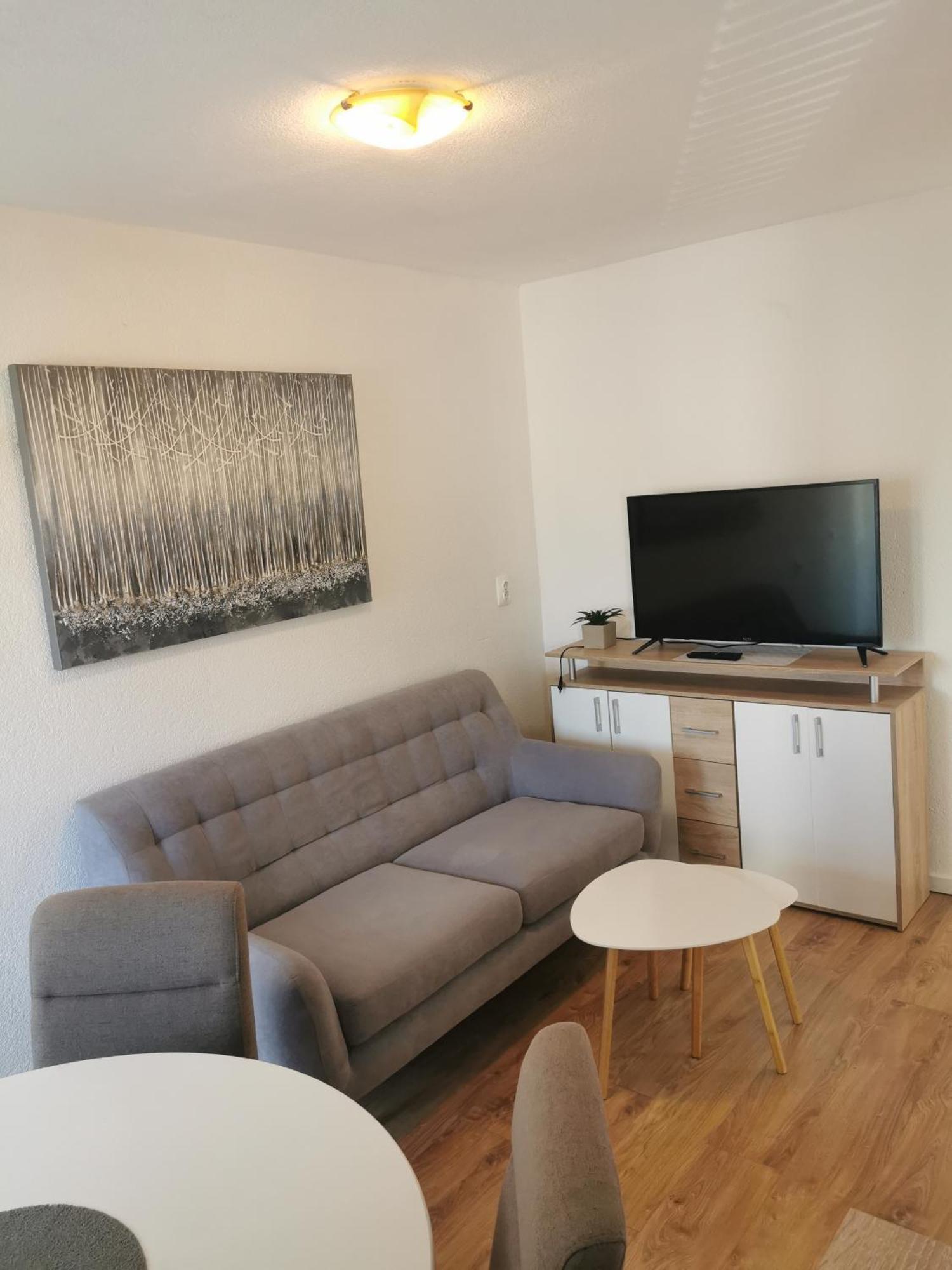 Apartment Tonio - Right On The Main Square Gospić Zewnętrze zdjęcie