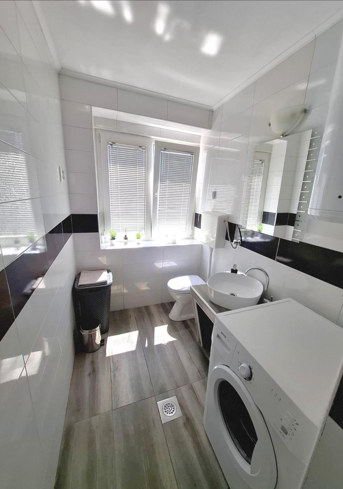 Apartment Tonio - Right On The Main Square Gospić Zewnętrze zdjęcie